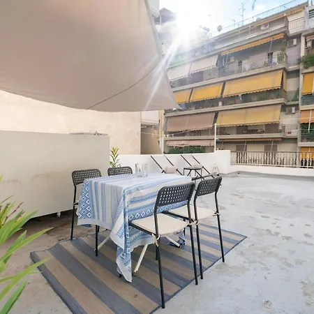 Apartment Explore From A Local Rooftop *